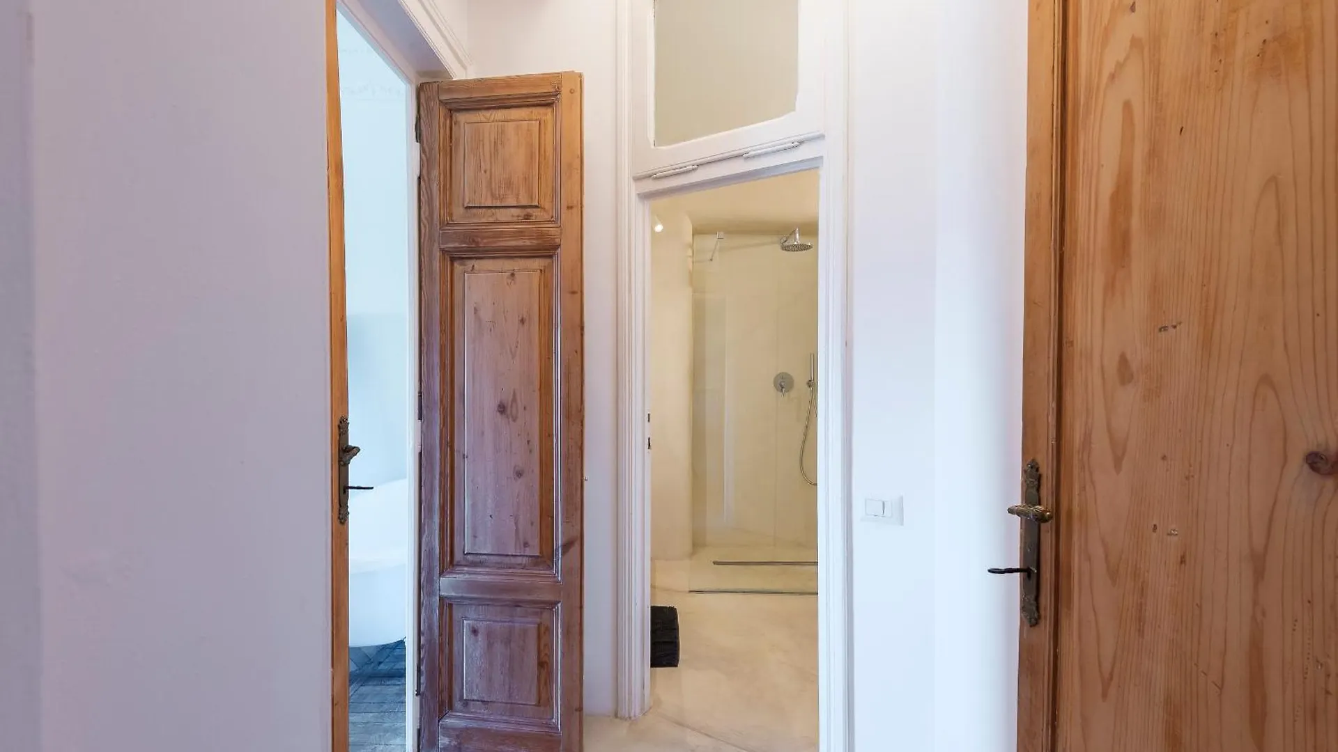 Vittorio Luxury Panoramic Apartment Rome